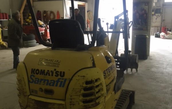 MINIESCAVATORE KOMATSU PC12